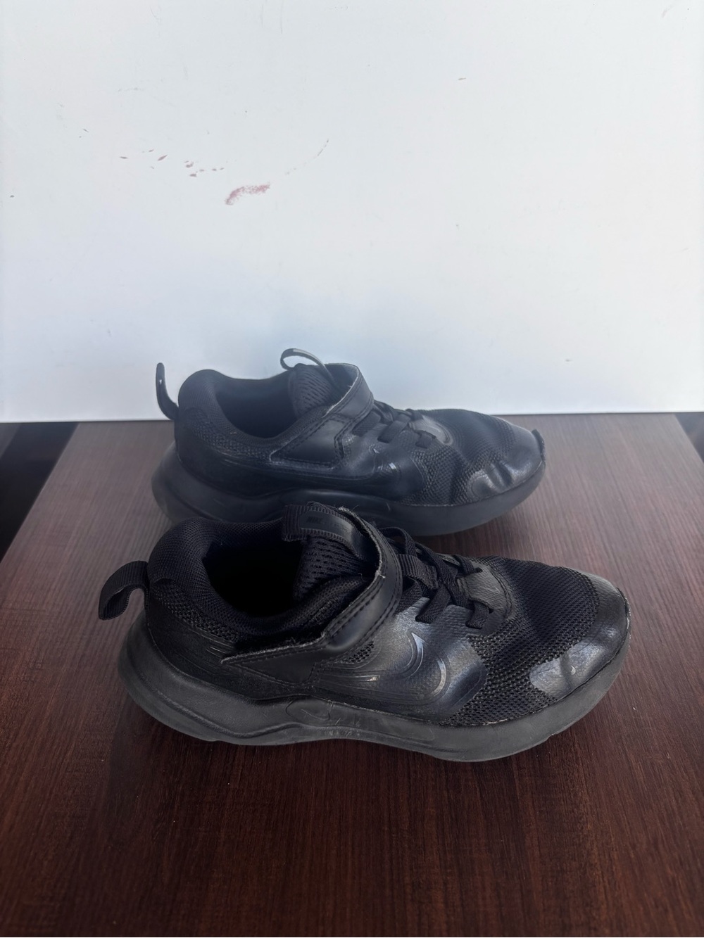 Nike Boys All-Black Athletic Sneakers